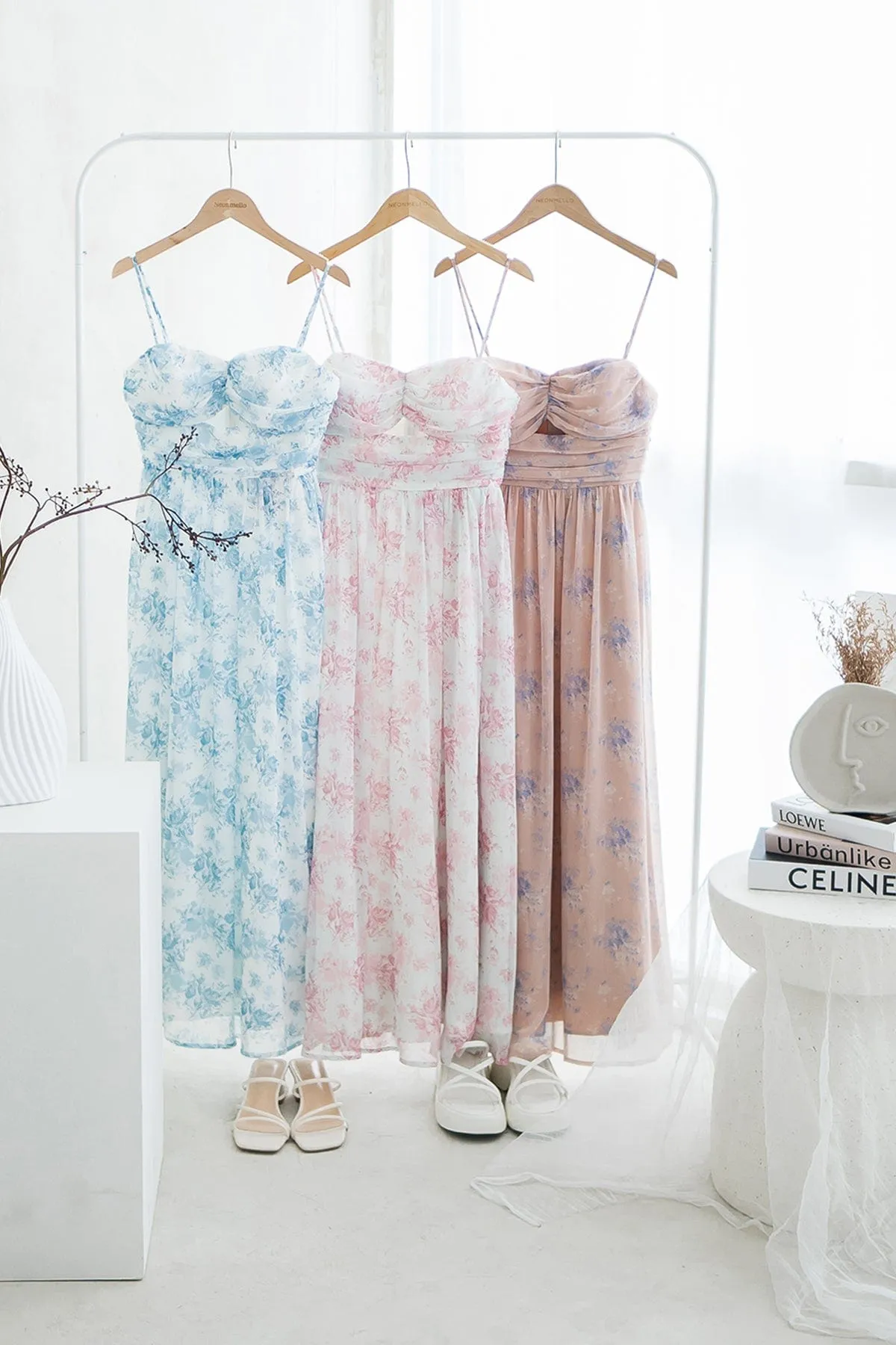 CECILY FLORAL MAXI IN SNOW BLUE