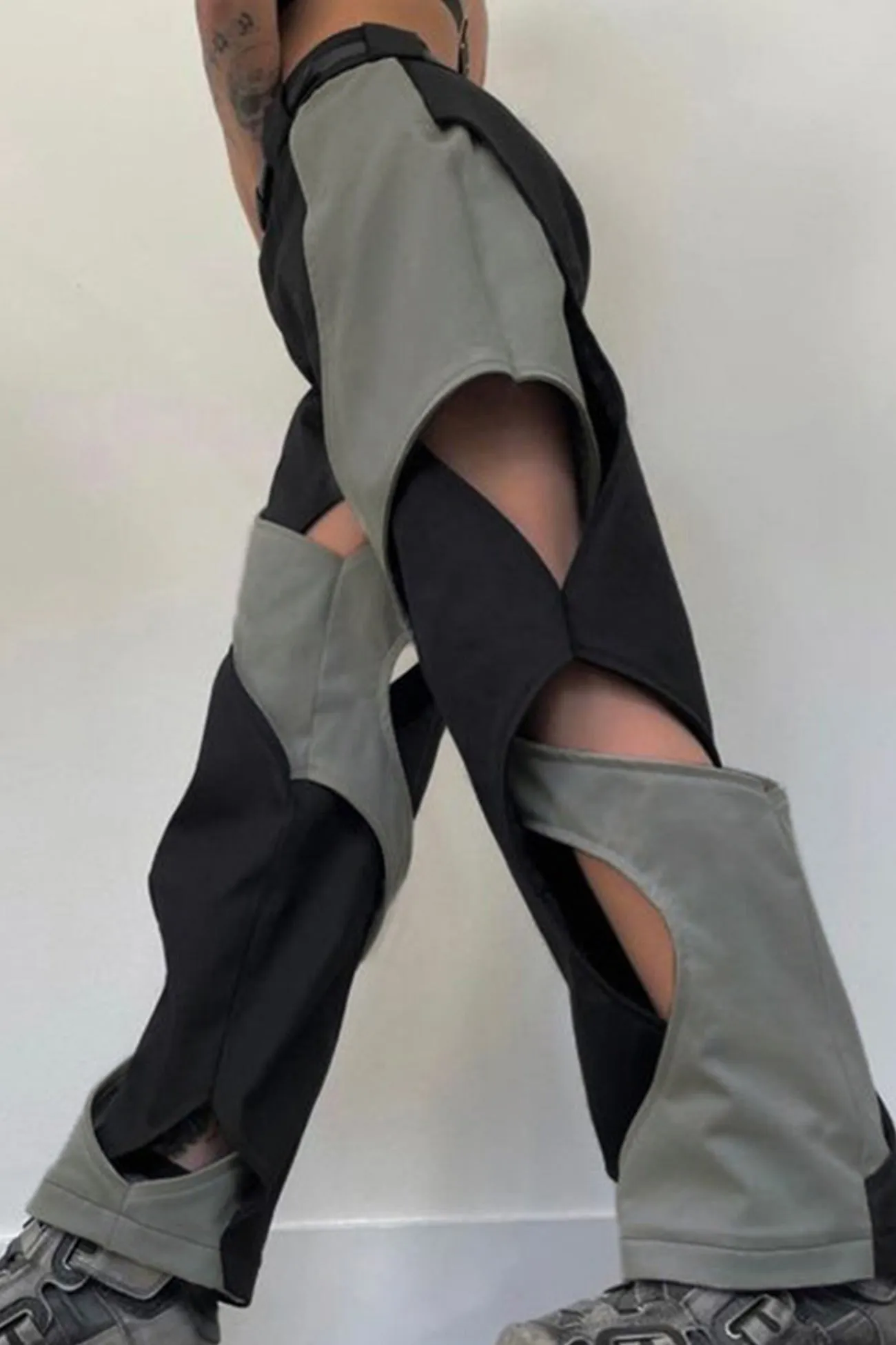 Contrast Cutout Patchwork Low-waisted Straight Long Pants