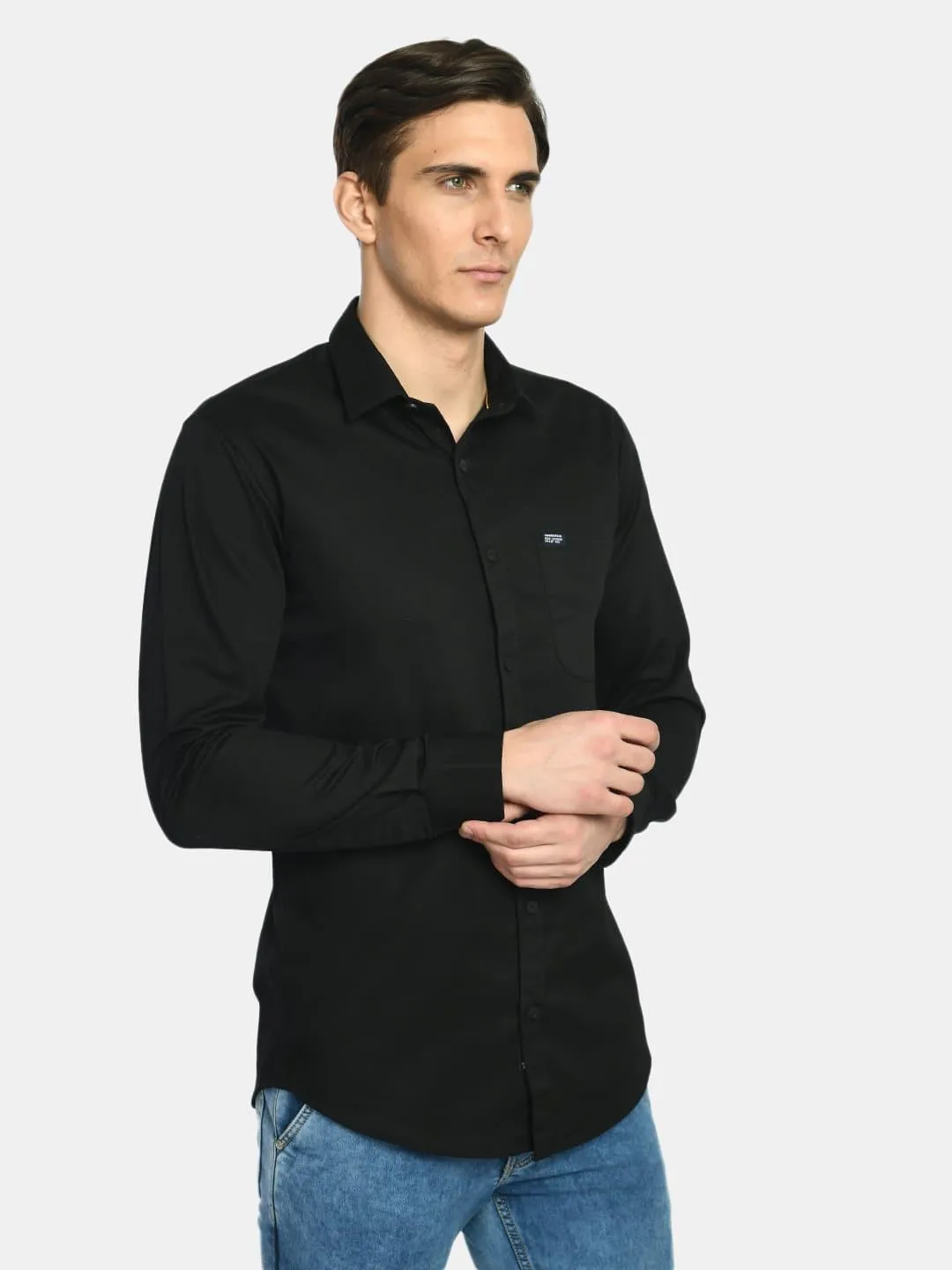 Men's Ink Black Solid Cotton Casual Shirt