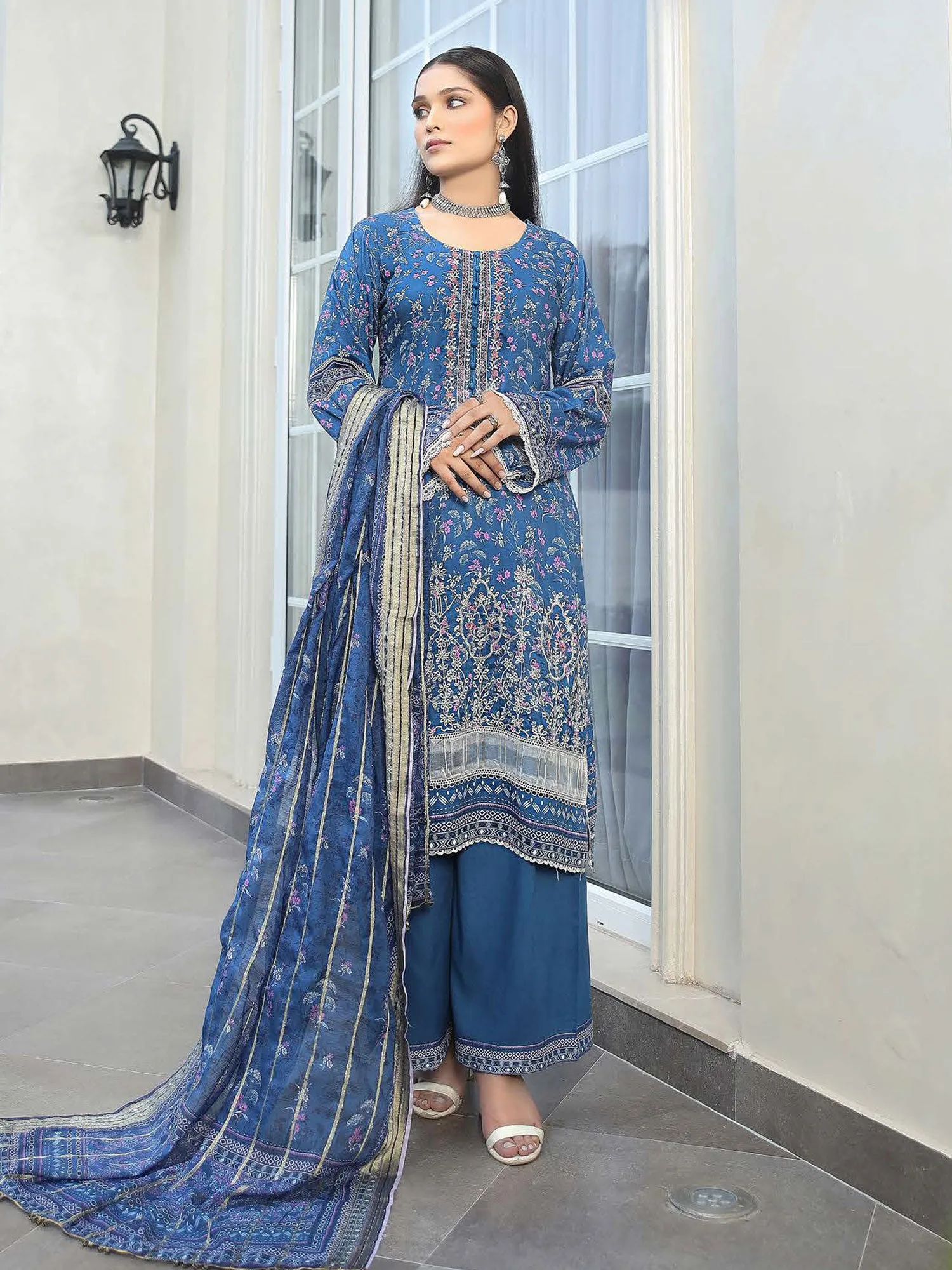 Munira Embroidered Winter Linen Suit (MSL-02) - Blue