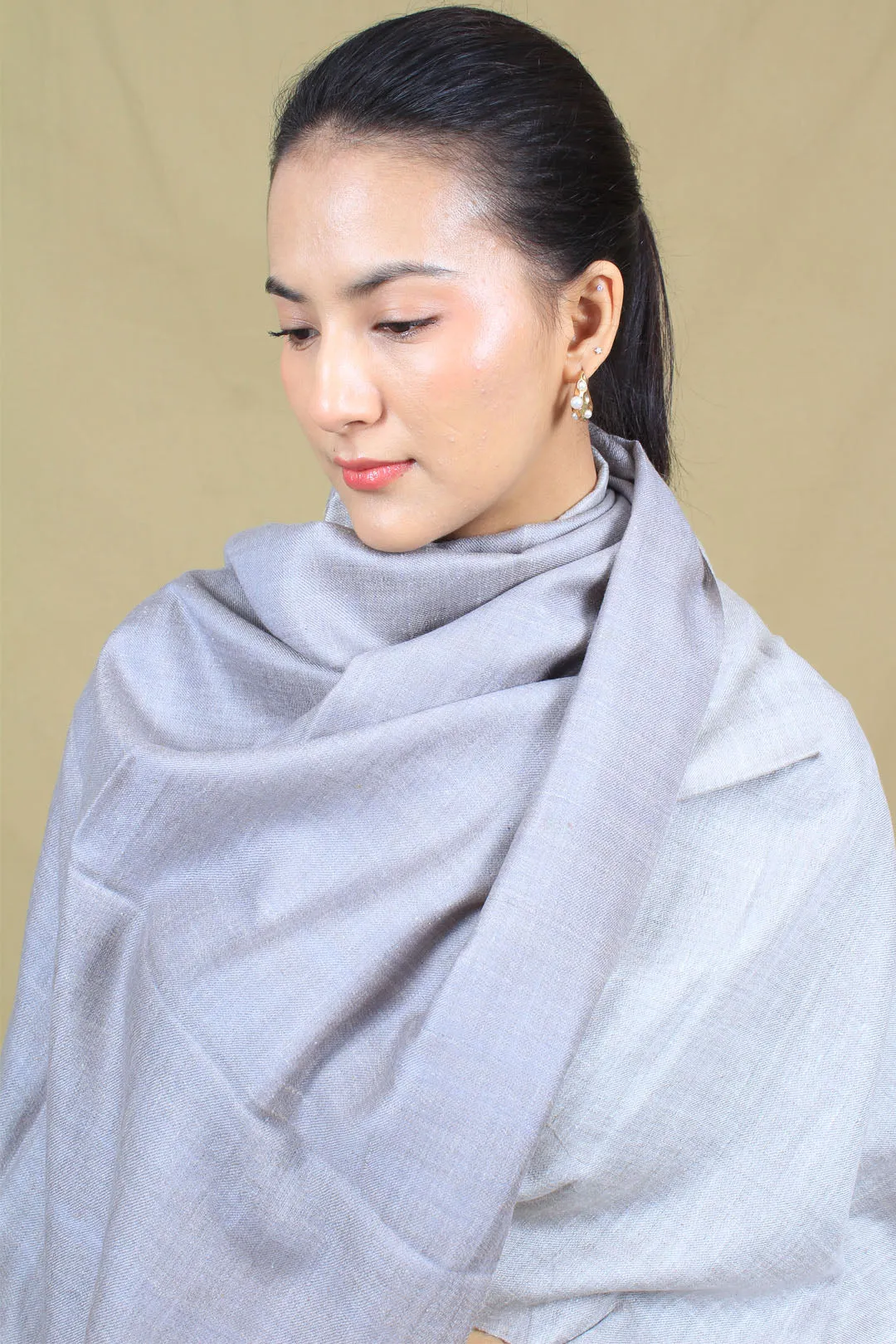 Nityaa Reversible Cashmere Stole