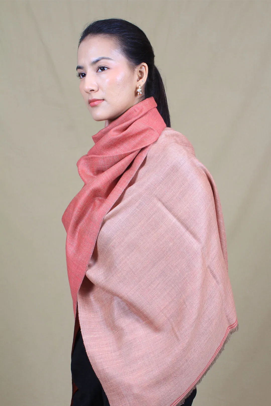 Raqeem Dorukha Reversible Cashmere Stole