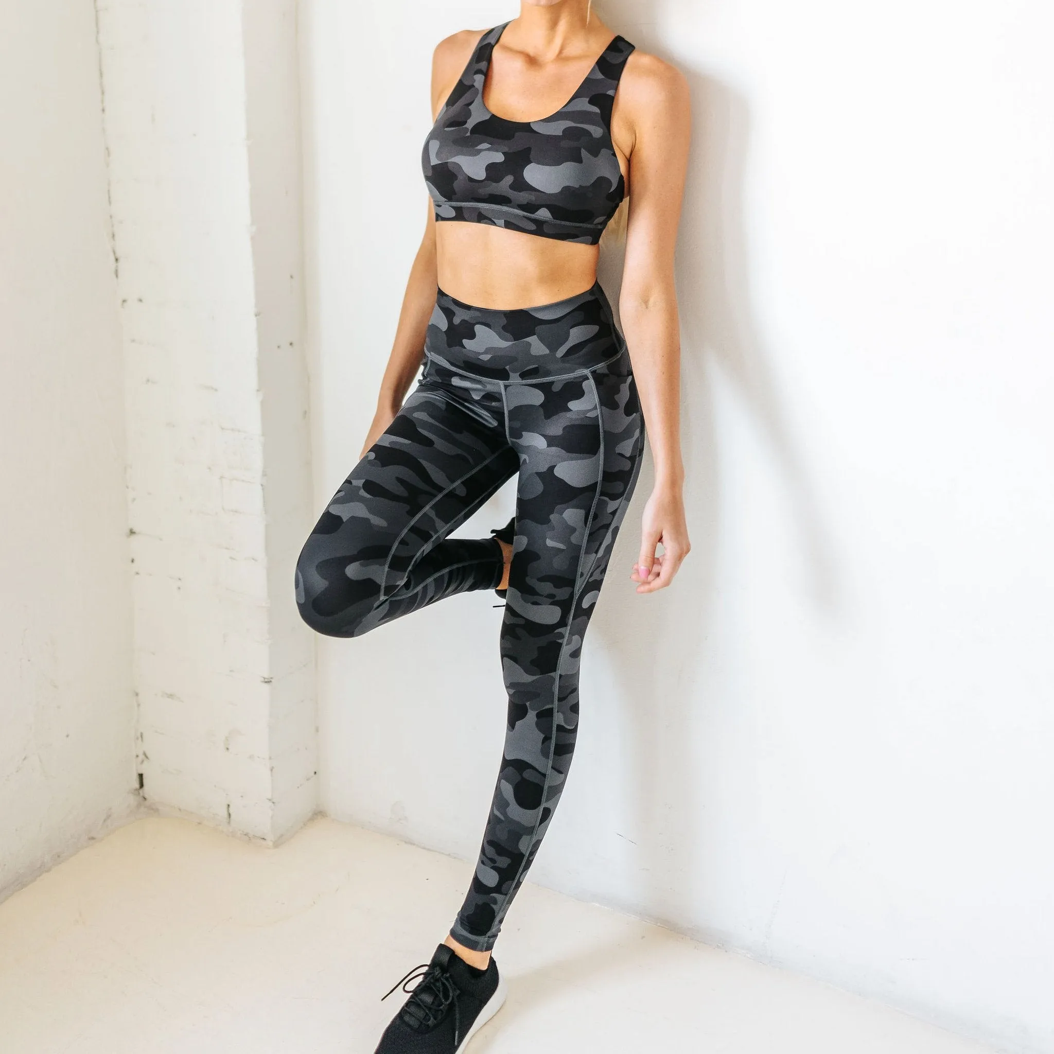 Shakti Pants - Black Camo