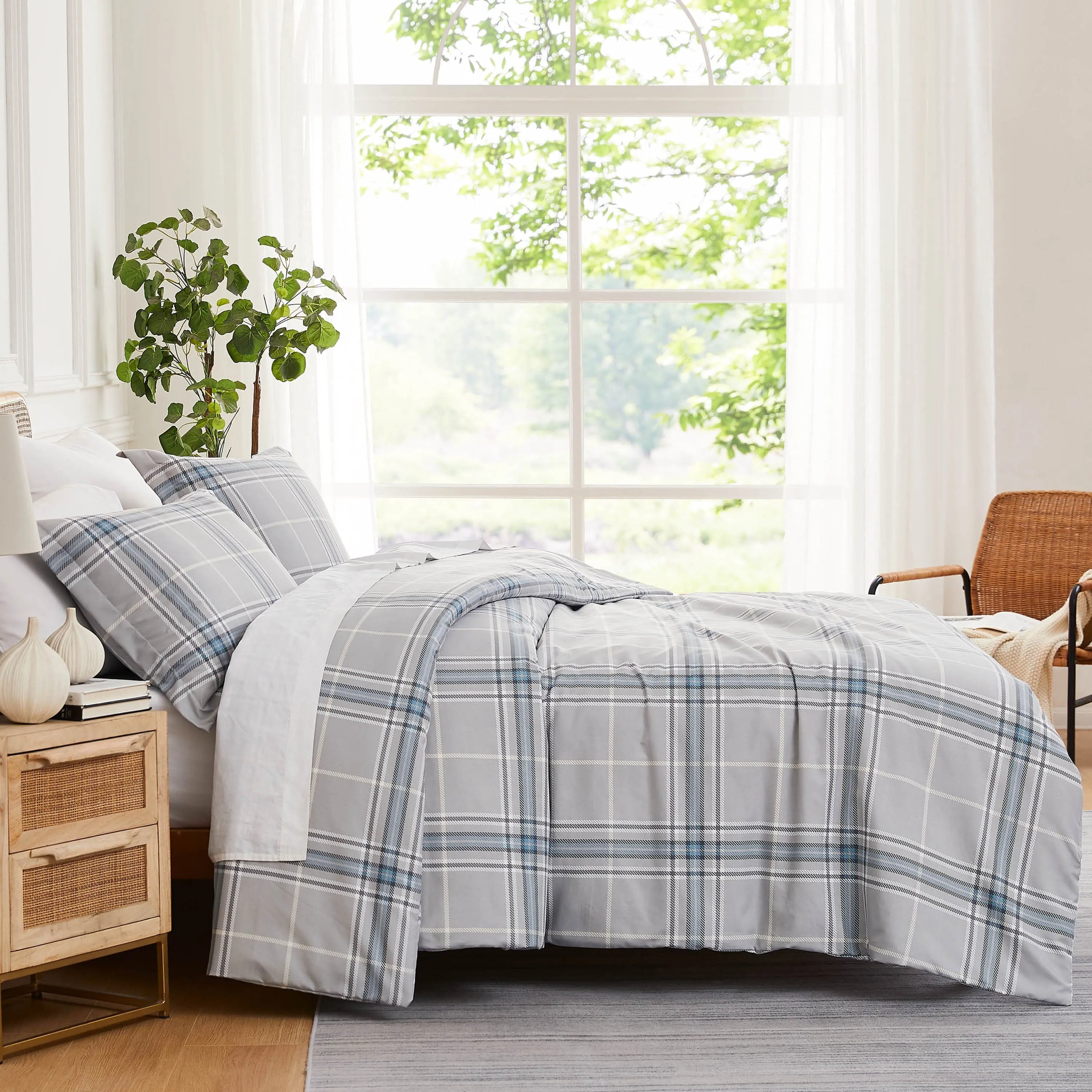 Vilano Plaid Duvet Cover Set