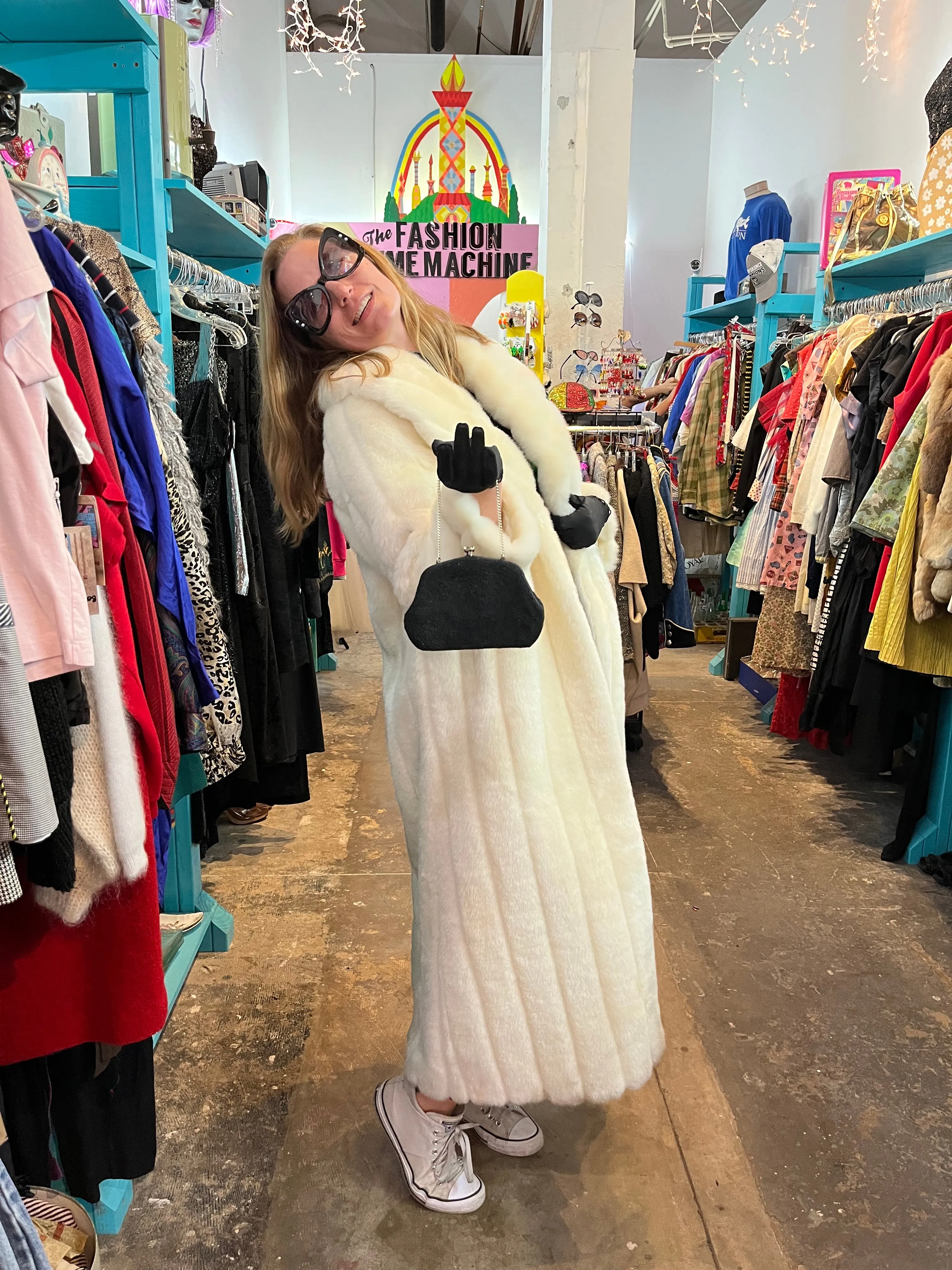 Vintage 80s 90s | White Full Length Faux Fur Glam Coat Bohemian Pinup Mod | L